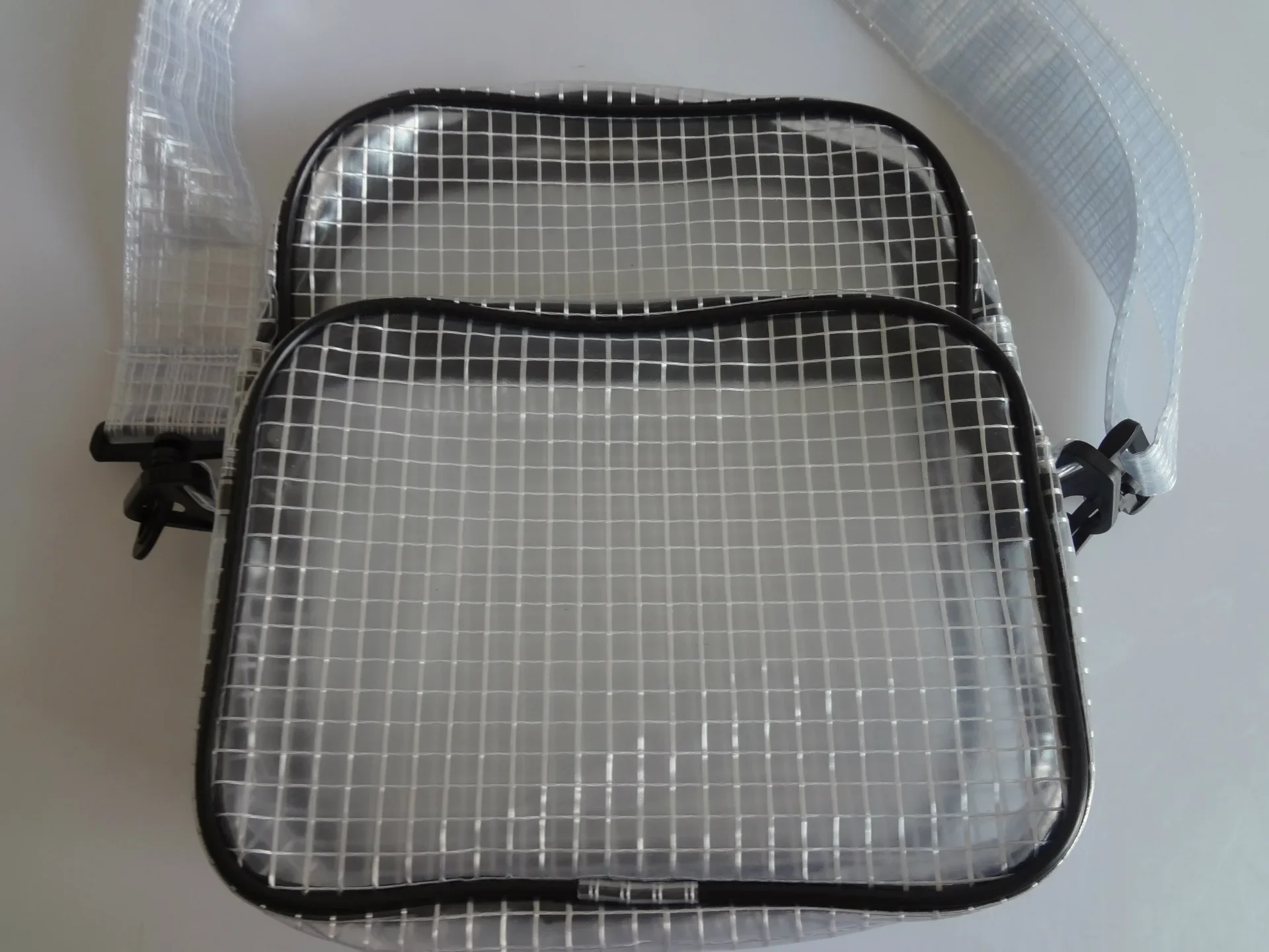 DurableDust-free Bag 23*26*11 Vertical Square Anti-static Full Mesh 12 Inch Korean Crossbody Computer Bag