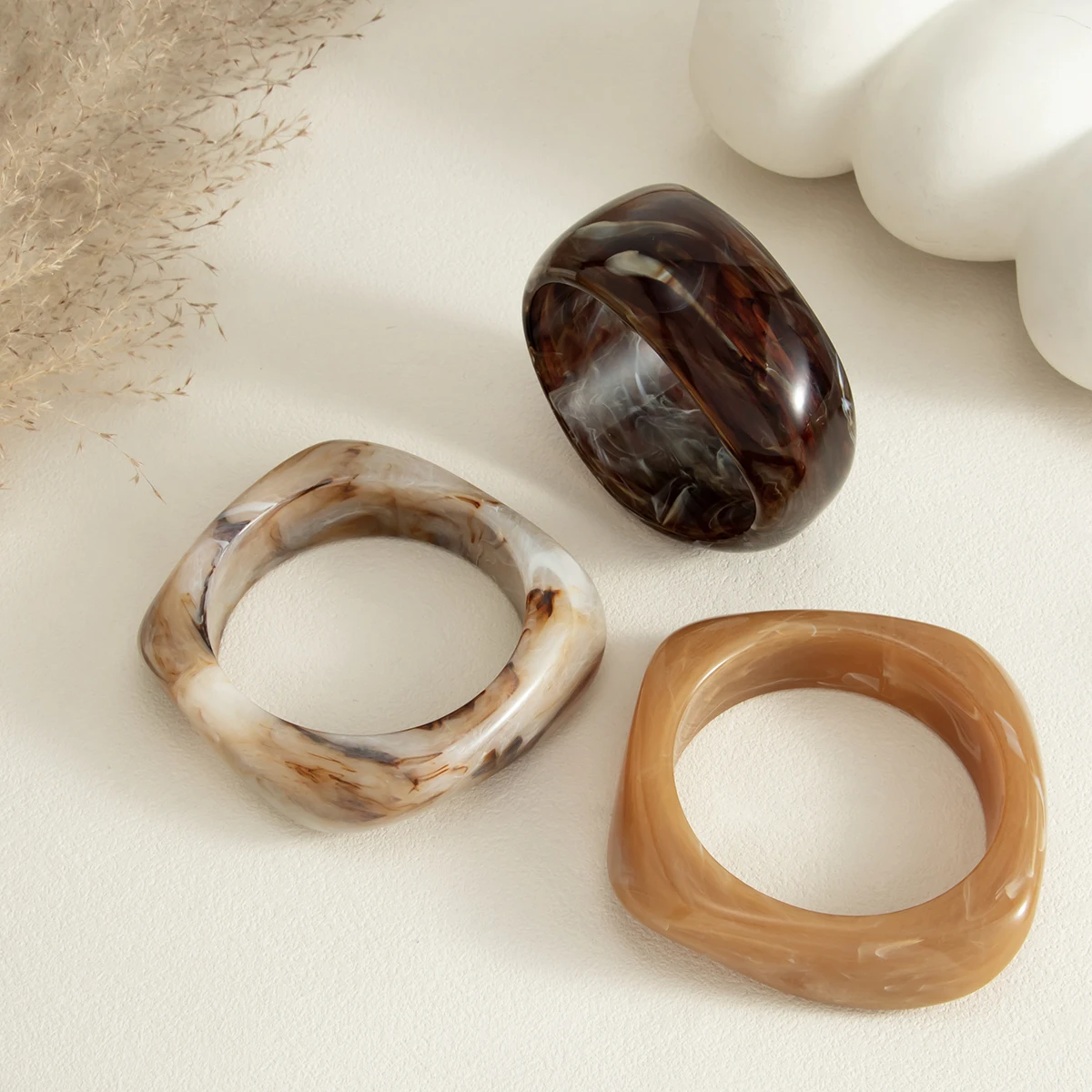 Ingemark 3-teiliges Set Vintage Dicke Acryl-Armbänder für Frauen, Böhmische Stapelbare Bunte Harz-Armreifen, Schmuckgeschenke – Detail 10
