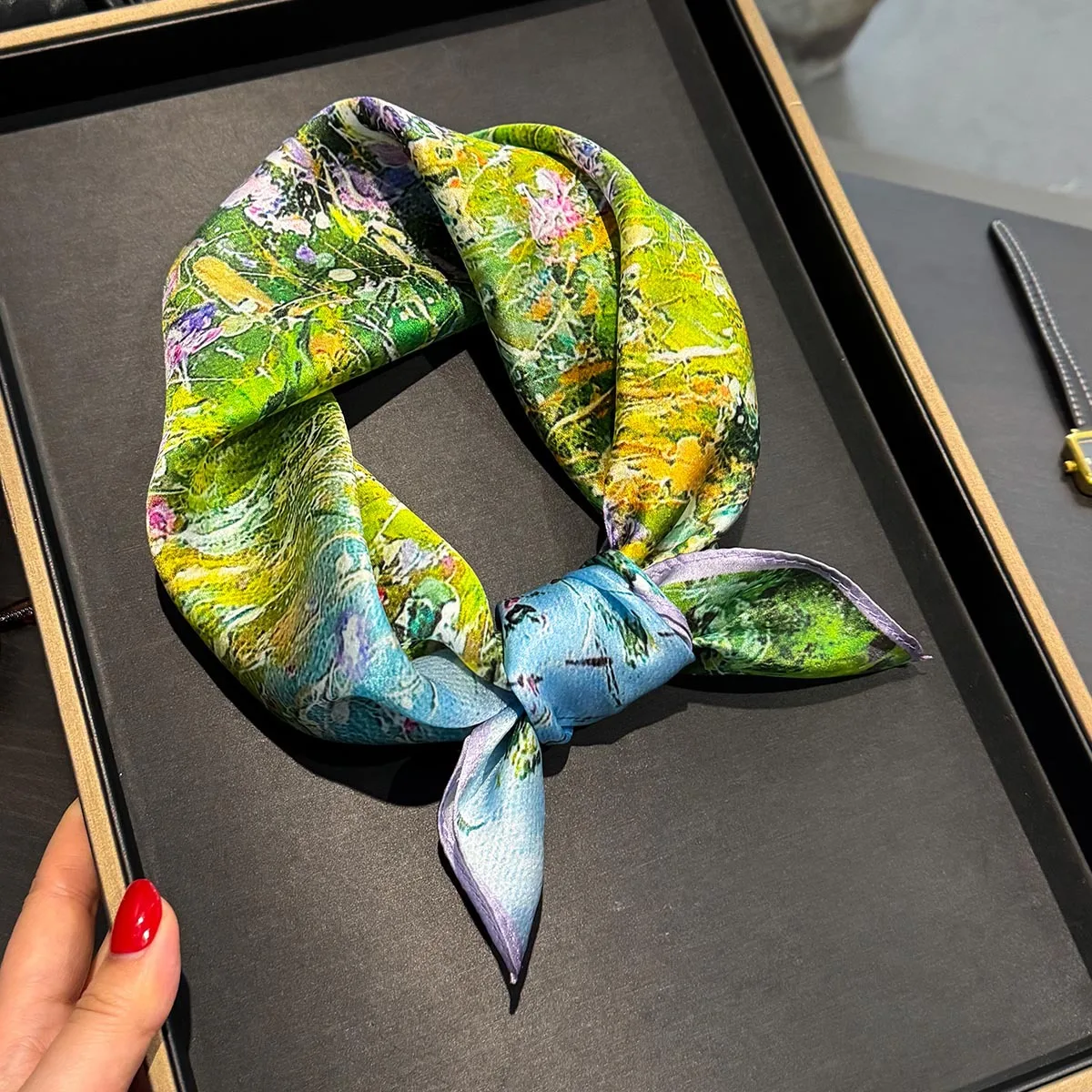 New Women Soft 100% Silk Scarf Female Square Scarves Spring Summer Simple Shawl Scarf Temperament Animal Car Light Thin Scarf