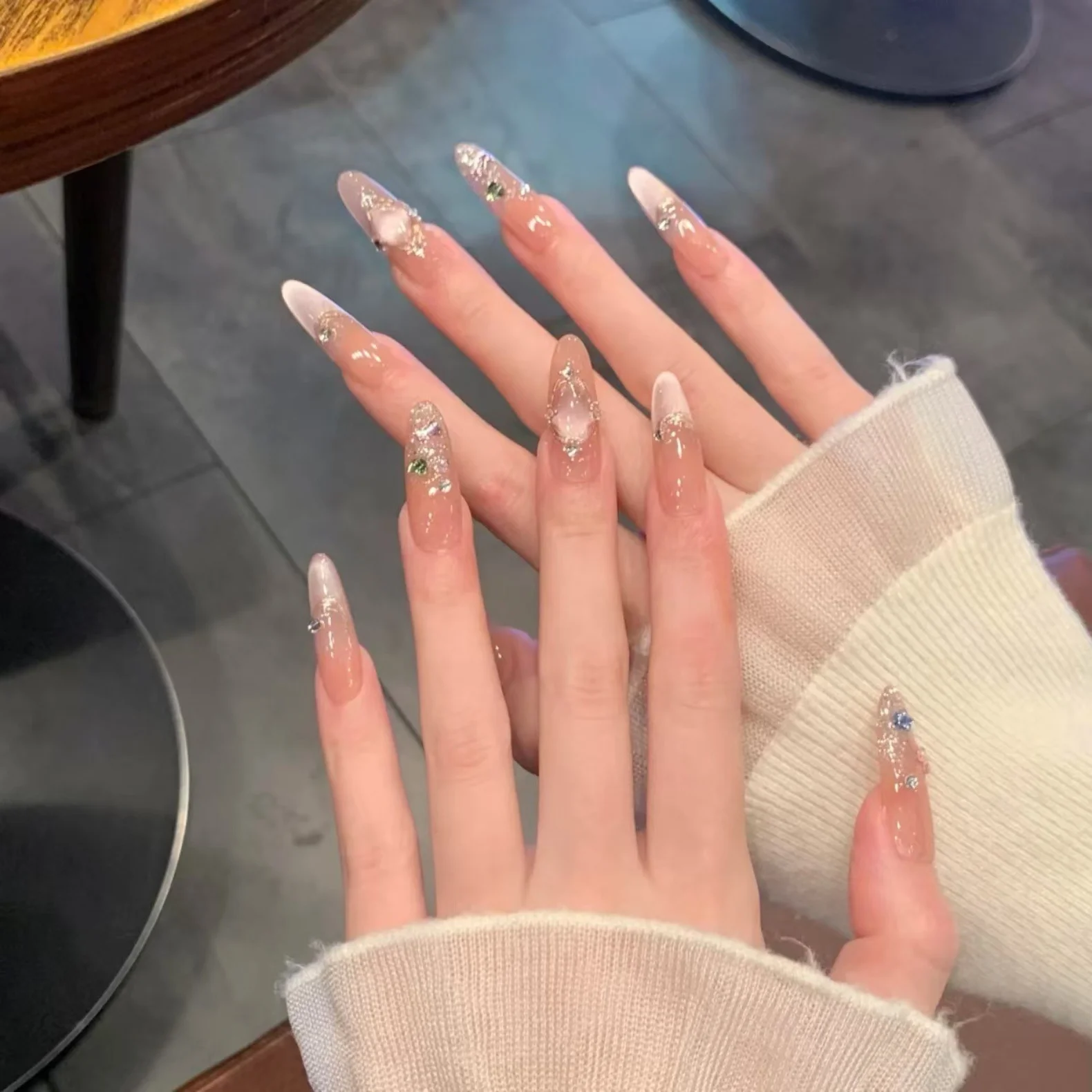 

30PCS Pure Handmade Pink Crystal Dreamy Nails French Cat Eyes Fine Sparkling Colored Diamond Removable Charming Fake Nails