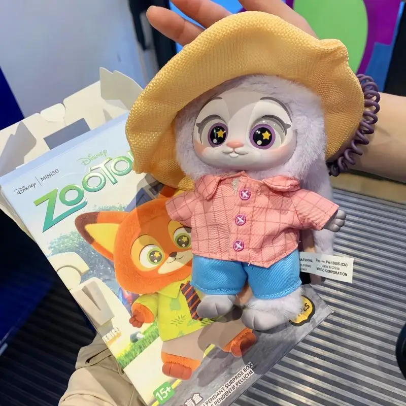 

Zootopia Blind Box Cute Nick Judy Action Figure Zootopia Vinyl Doll Mystery Box Anime Figures Cartoon Collect Model Toys Gifts
