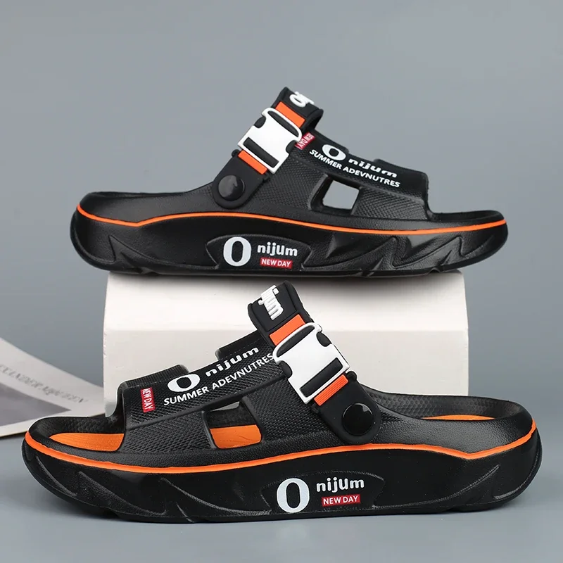 

2025 New Men's Slippers Indoor Outdoor Sandals Beach Comfortable Soft Slides Clogs Casual Shoes Men Women Home Slippers