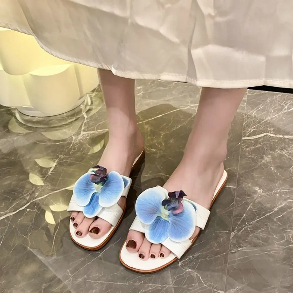 Mode Waterdichte Bloem Slippers Zachte Antislip Vlinder Orchidee Sandalen Schoenen Pu Lederen Lage Hak Platte Slippers Zwemmen