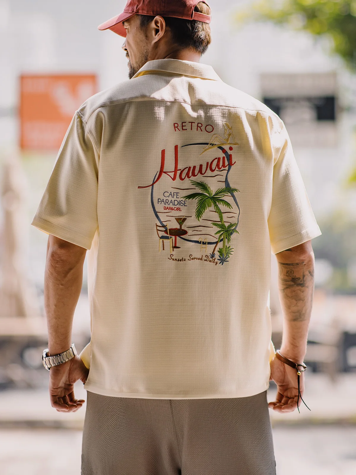 

Мужская летняя рубашка Maden с кубинским воротником, коротким рукавом, вышивкой в стиле островного пляжа, американским ретро-принтом, свободного кроя, из полиэстеровой смеси