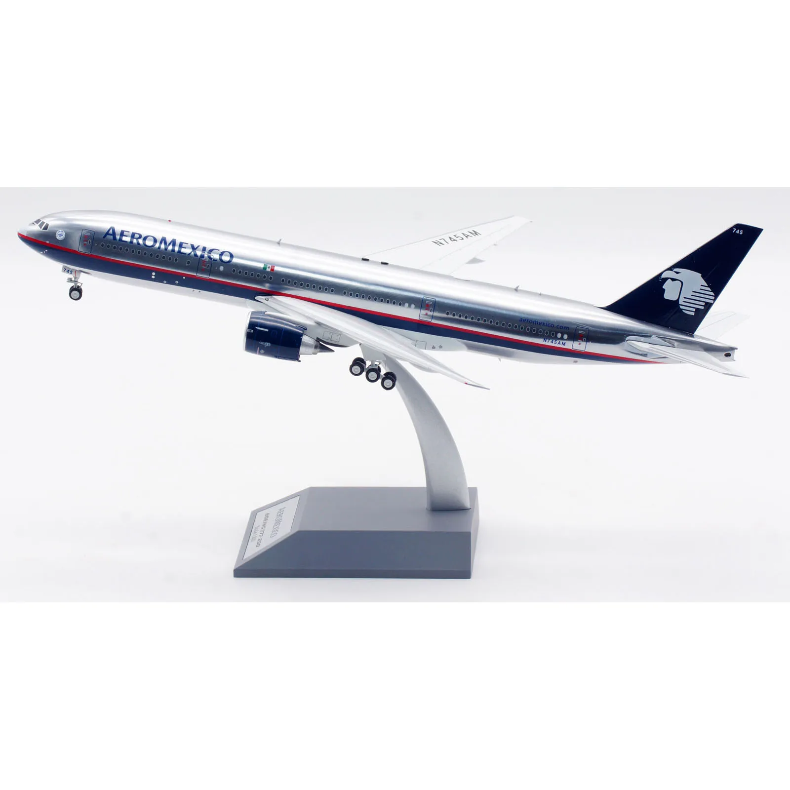 IF772AM1023P Alloy Collectible Plane INFLIGHT 1:200 Aeromexico 