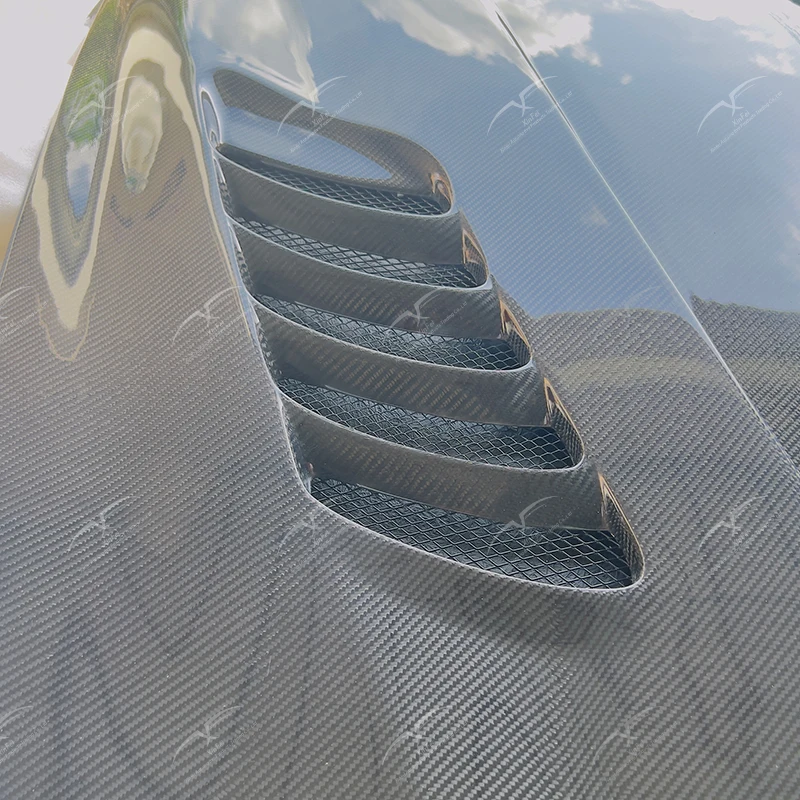 Carbon Fiber Car Hood with air Vent Body Kit for Alfa Romeo GIULIA GTC Engine Hood Modification - Image 5