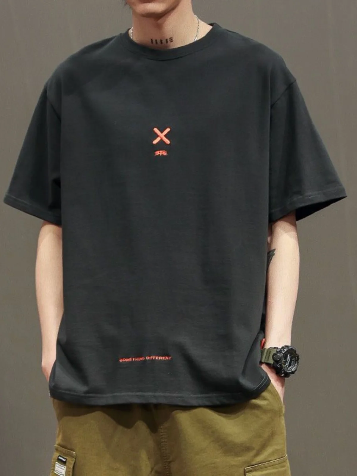 camiseta-de-verano-de-manga-corta-para-hombre-estilo-casual-holgado-marca-de-moda-conjunto-de-tres-piezas-ropa-para-parejas-camiseta-de-algodon-comoda-y-transpirable