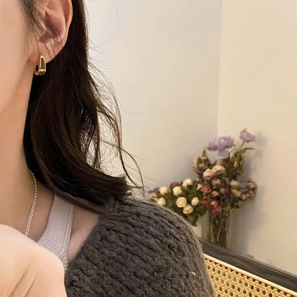 French Style Fashion Design Dripping Oil Party Huggie Earrings Enamel Ear Buckle Korean Style Earrings Women Hoop Earrings