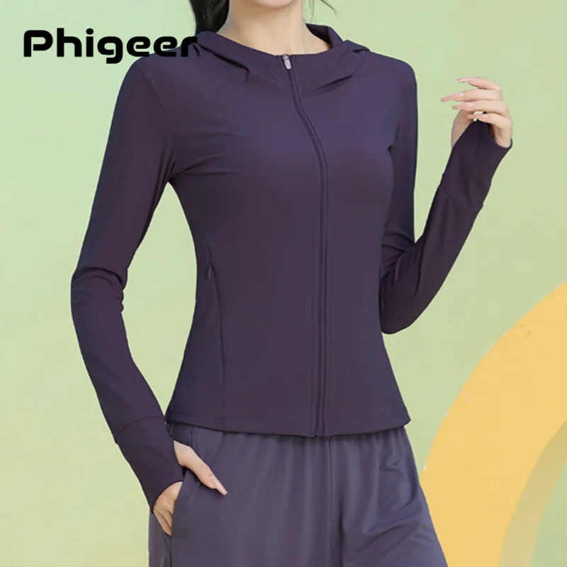 

PHIGEER Women Hooded Running Jacket Lightweight Zip Up Workout Top Long Sleeve Gym Yoga Jackets with Thumb Hole Athletic Shirt