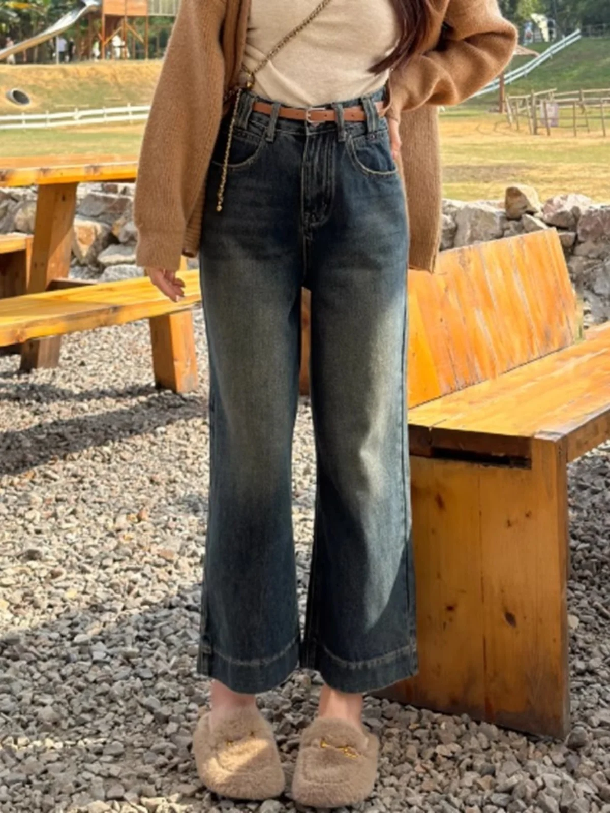 

Новые весенние джинсы прямого кроя для женщин больших размеров, для фигуры типа «груша», свободные широкие брюки с высокой талией, из хлопкового стрейч-денима.