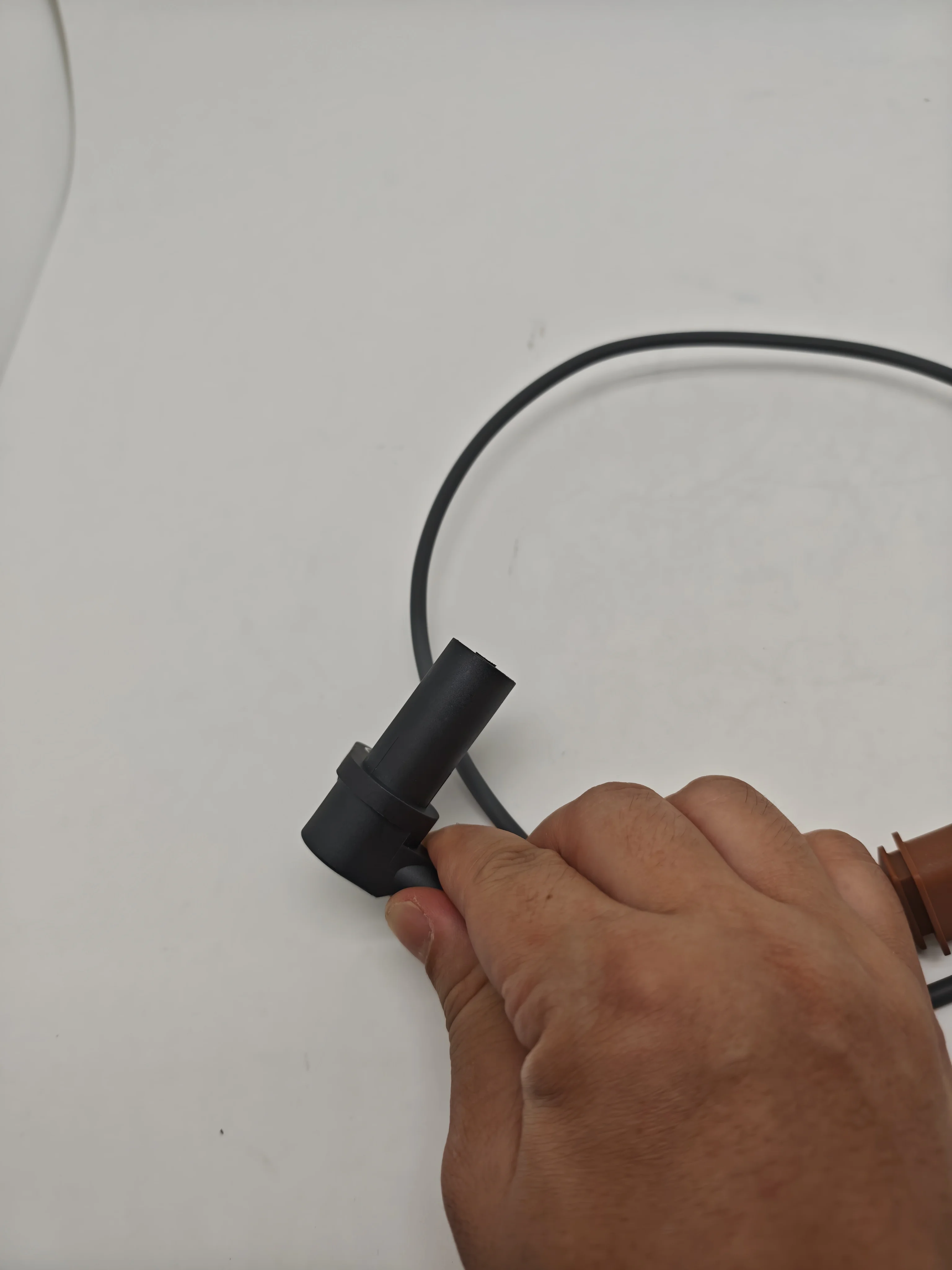 7L5905381 95560638100 95560638101 مستشعر موضع العمود المرفقي لـ 9PA Porsche Cayenne 2003-2006