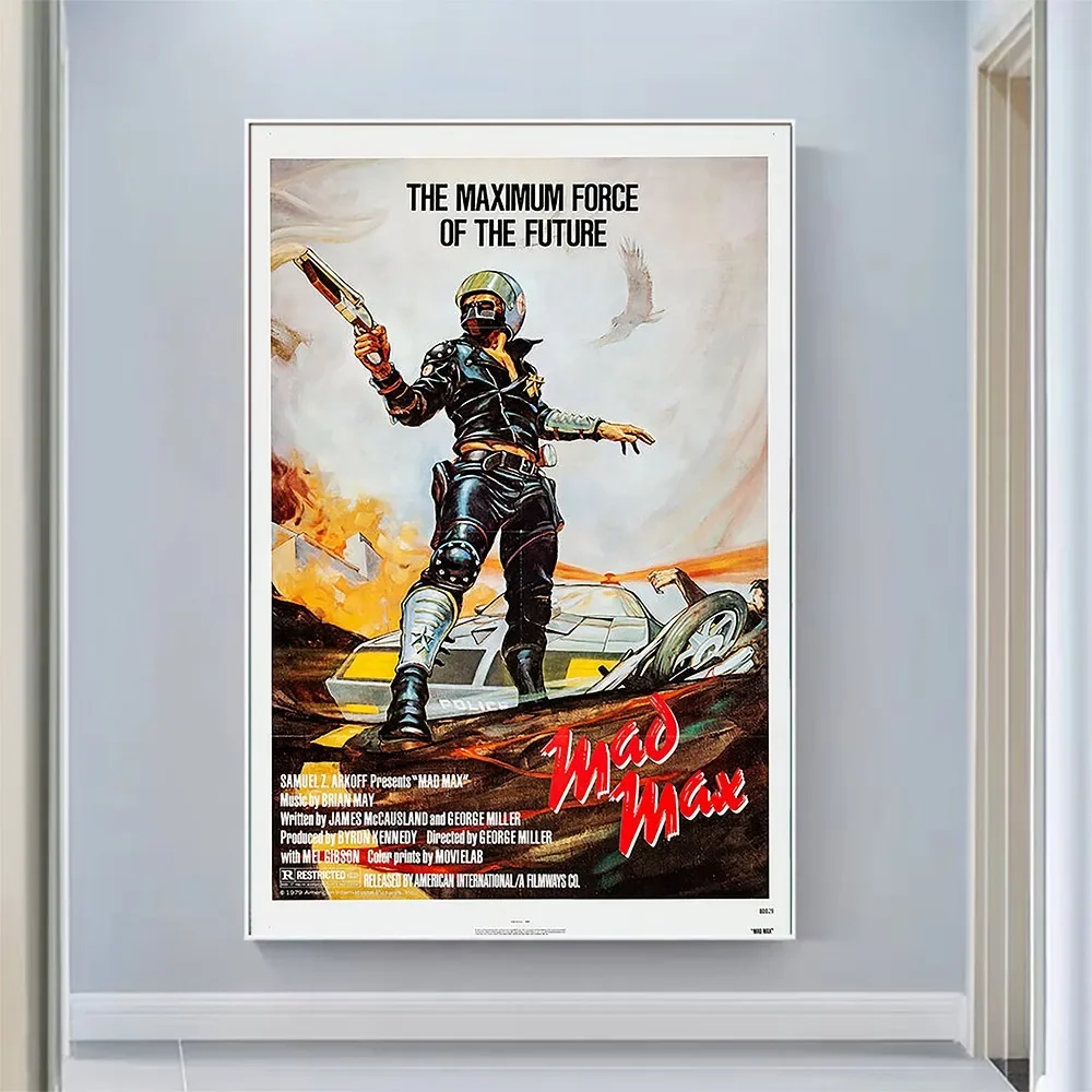 V2347 Mad Max (2) V…