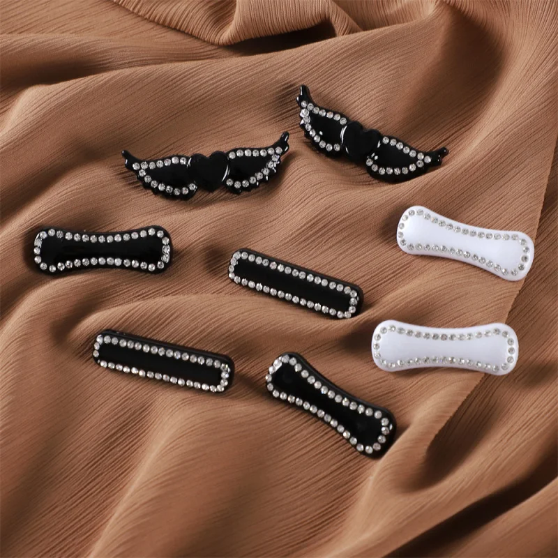 New Plastic Female Clothes in Black and White Bow Square Spot Drill Fixed Veil Needle Wardrobe Malfunction Proof Pin Silk Scarf