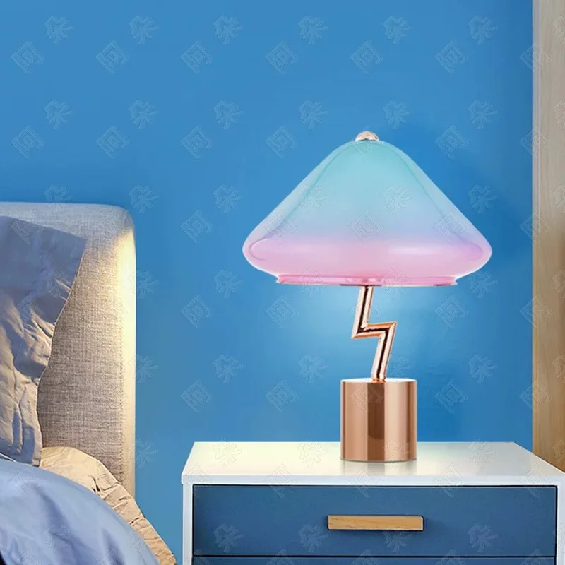 Modern  creative desk lamp, personalized children's  rainbow lightning bedroom, bedside lamp