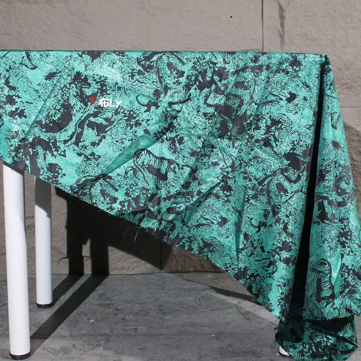 European And American Style Creative Irregular Jacquard FabricFor DressesFashionCoatsQipaoHigh-End Designer DIY Apparel Material