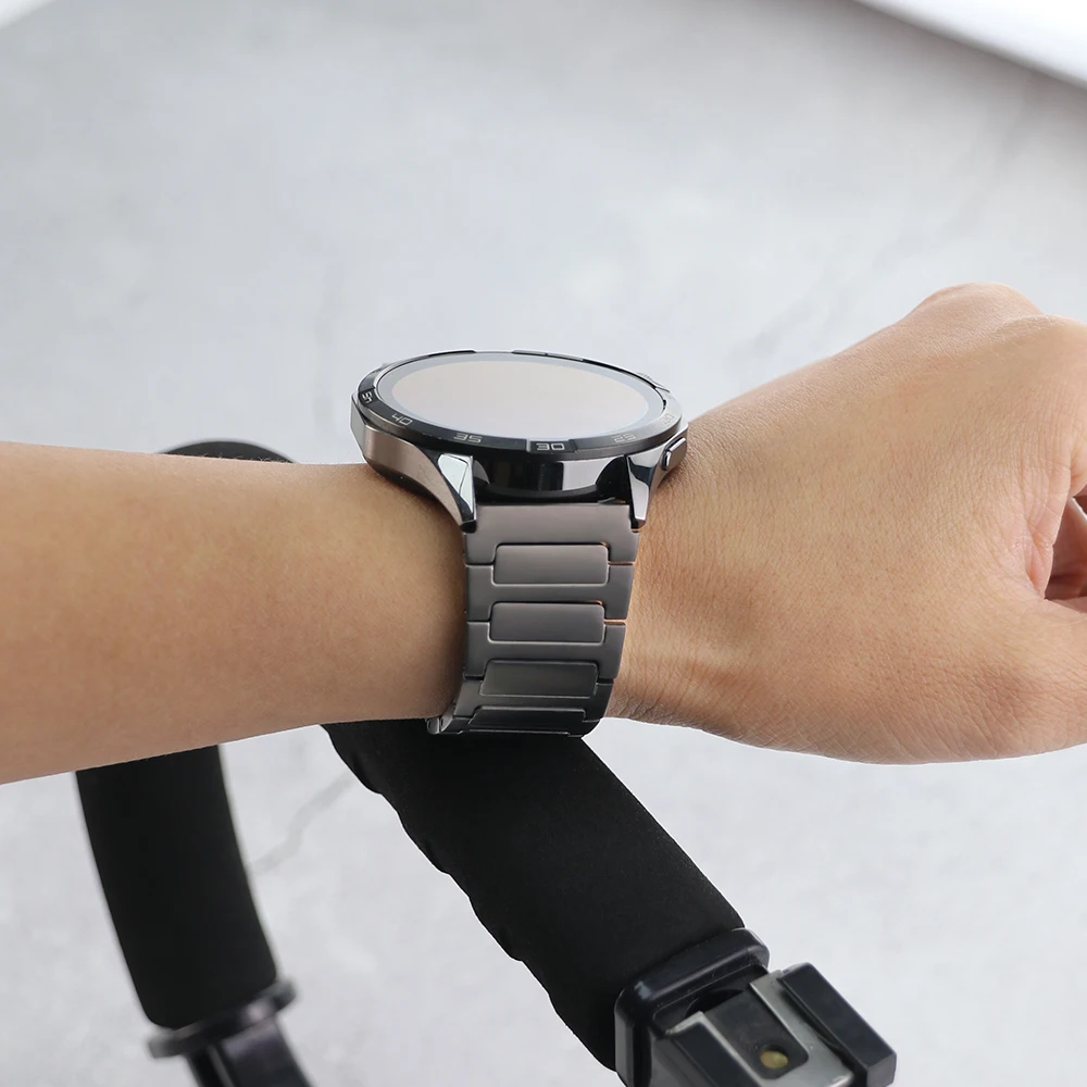 22mm Luxury Titanium Strap for Huawei Watch GT 5 Pro 46mm Metal Bracelet for Huawei Watch 3/4 Pro GT5 GT4 GT3/3P GT2/2e/2P Band