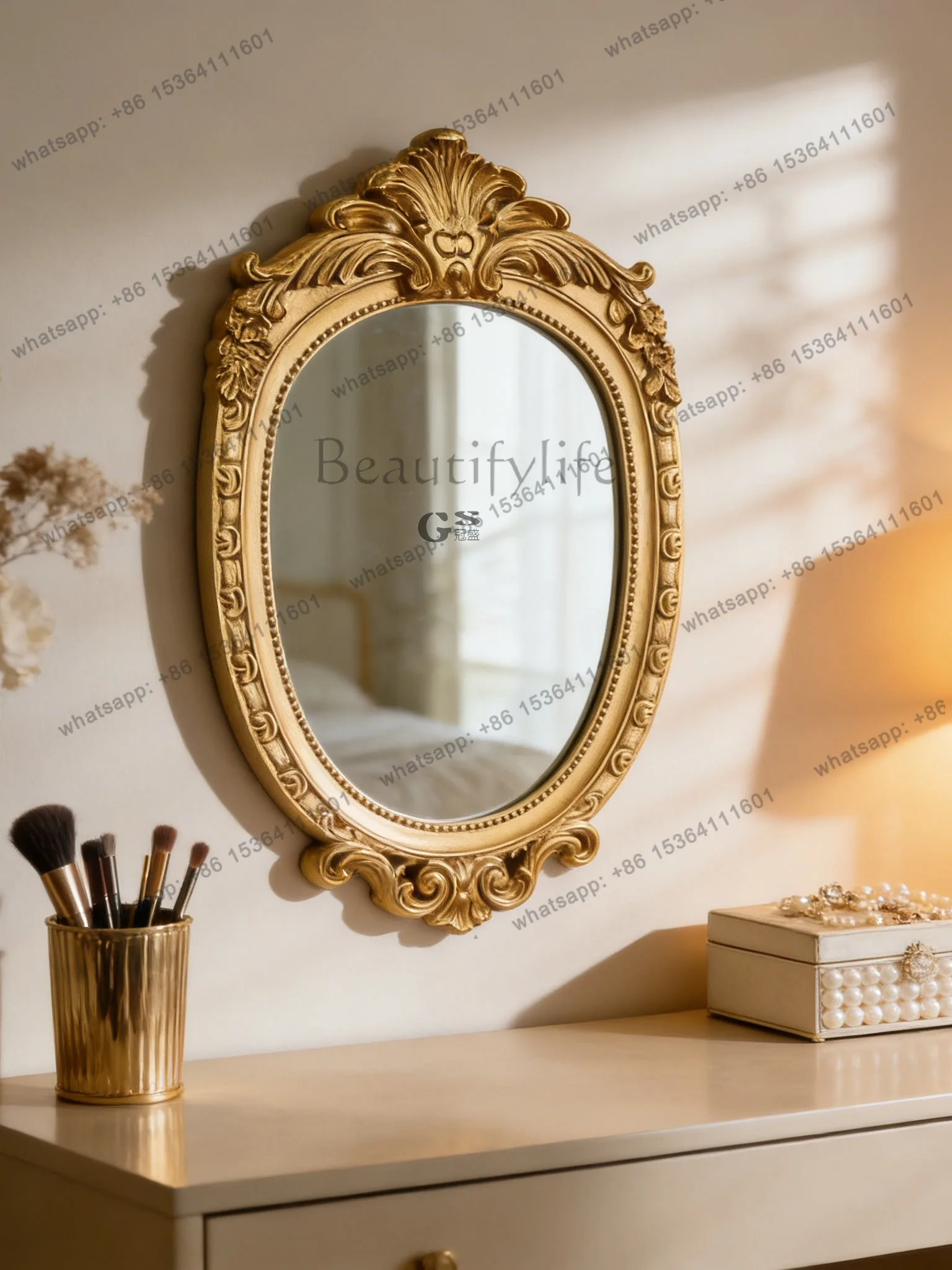 YJ French retro oval engraved makeup mirror wall-mounted retro decorative mirror American luxury special-shaped bathroom mirror