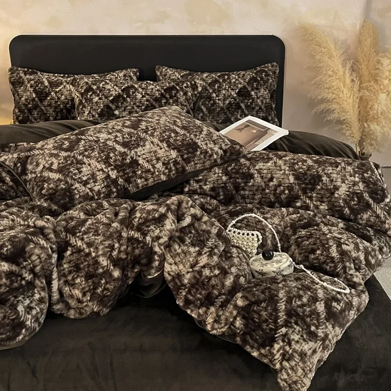 Leopard Print Light Luxury Brown Plush Bed Four Piece Set Winter Thicken Warm Comfortable Duvet Covers Bed Sheets Pillowcases