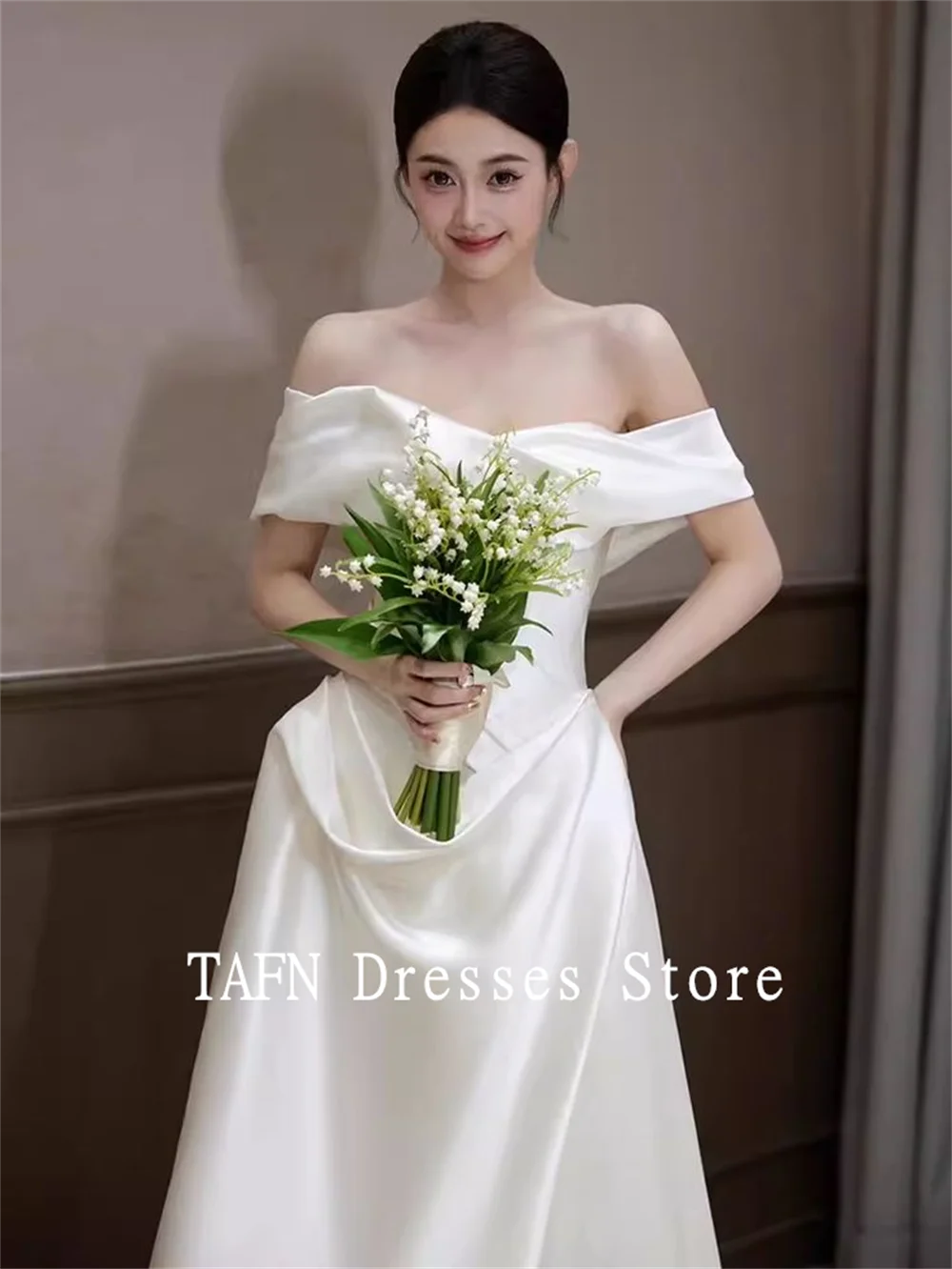 TAFN White Satin Simple Wedding Dresses Korea Custom Made Gown Off the Shoulder A-line Sweep Train Bridal Gown Photo Shoot