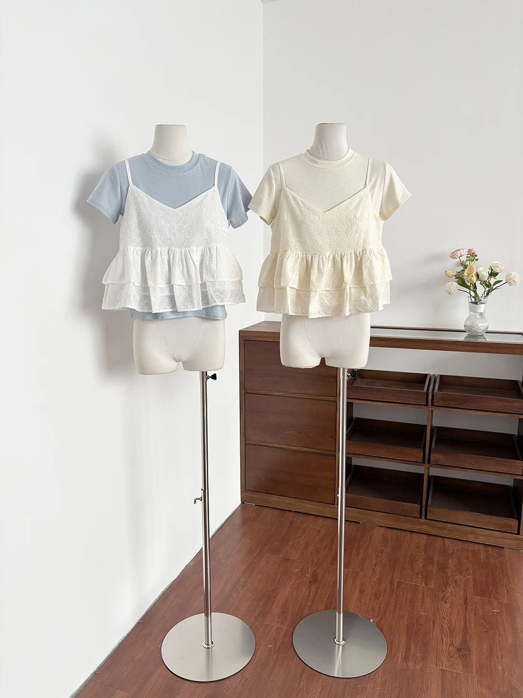 

Sweet Korean Style Summer New Arrival Two-Piece Set Short Sleeve Tank Top And T-Shirt Layering Fashionable Age-Defying