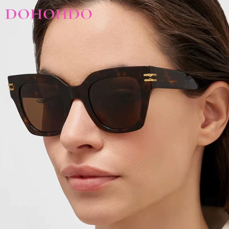 

Luxury Trending Square Frame Women Sunglasses Designer Brand Fashion Men Sun Glasses Drive Shade Traveling Eyewear UV400 Lentes
