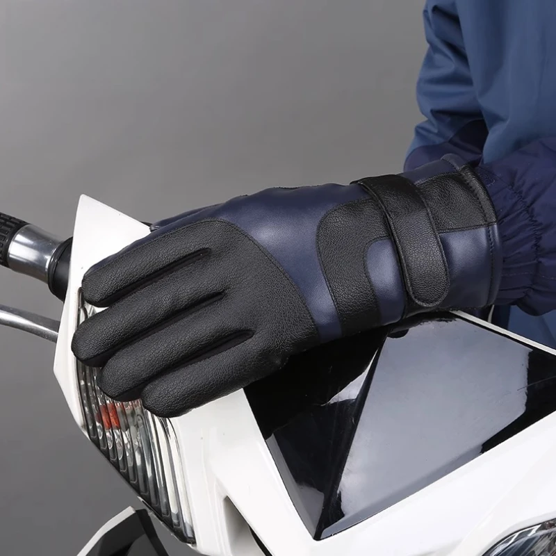 

Winter Leather Gloves Thick Velvet Riding Motorcycle Biker Gloves Winter Safety Supplies Cotton Guantes Negros Touch Screen