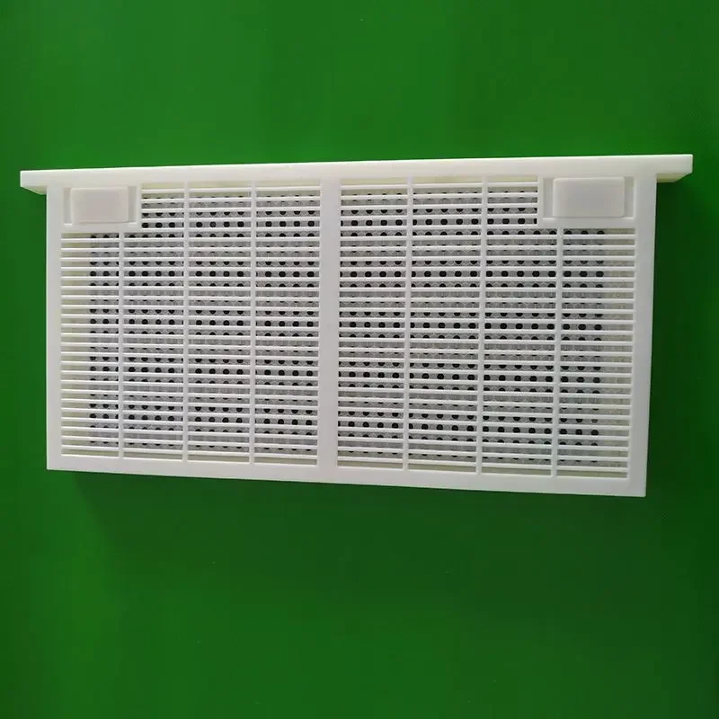 Insect-Free Bee Breeding King Set with Royal Milk Box and Protective Cover