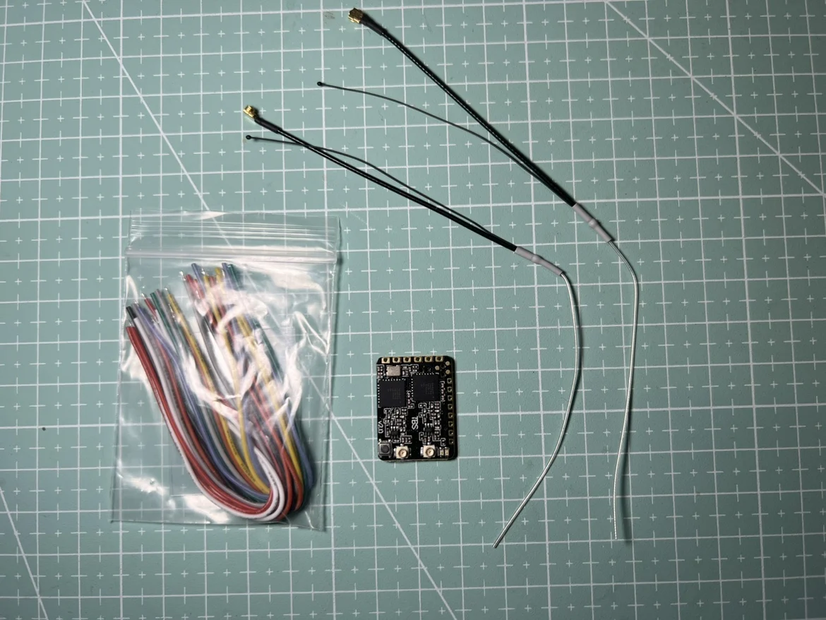 INStock TBS Team BlackSheep Crossfire Diversity Nano Receiver V2.0 RX CRSF 915/868Mhz نظام راديو طويل المدى RC #5