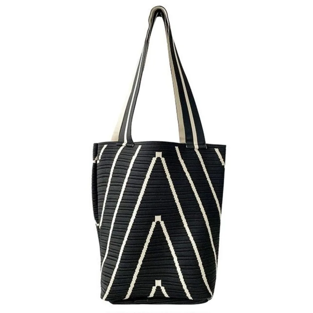 

Large Capacity Triangle Wave Shoulder Bag Striped Pattern Commute Knitted Underarm Bag Handbag Korean Style Open Tote Bag Unisex