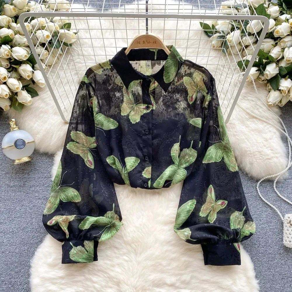 Elegancki rękaw kloszowy bluzka w stylu Vintage koszulka Polo z dekoltem na co dzień elegancki Top letnie kobiety