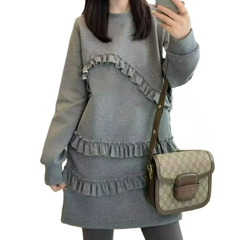 نمط جديد لخريف وشتاء 2026 فستان بقلنسوة للنساء فستان تي شيرت عصري فضفاض متوسط الطول مكشكش على شكل حرف a #4