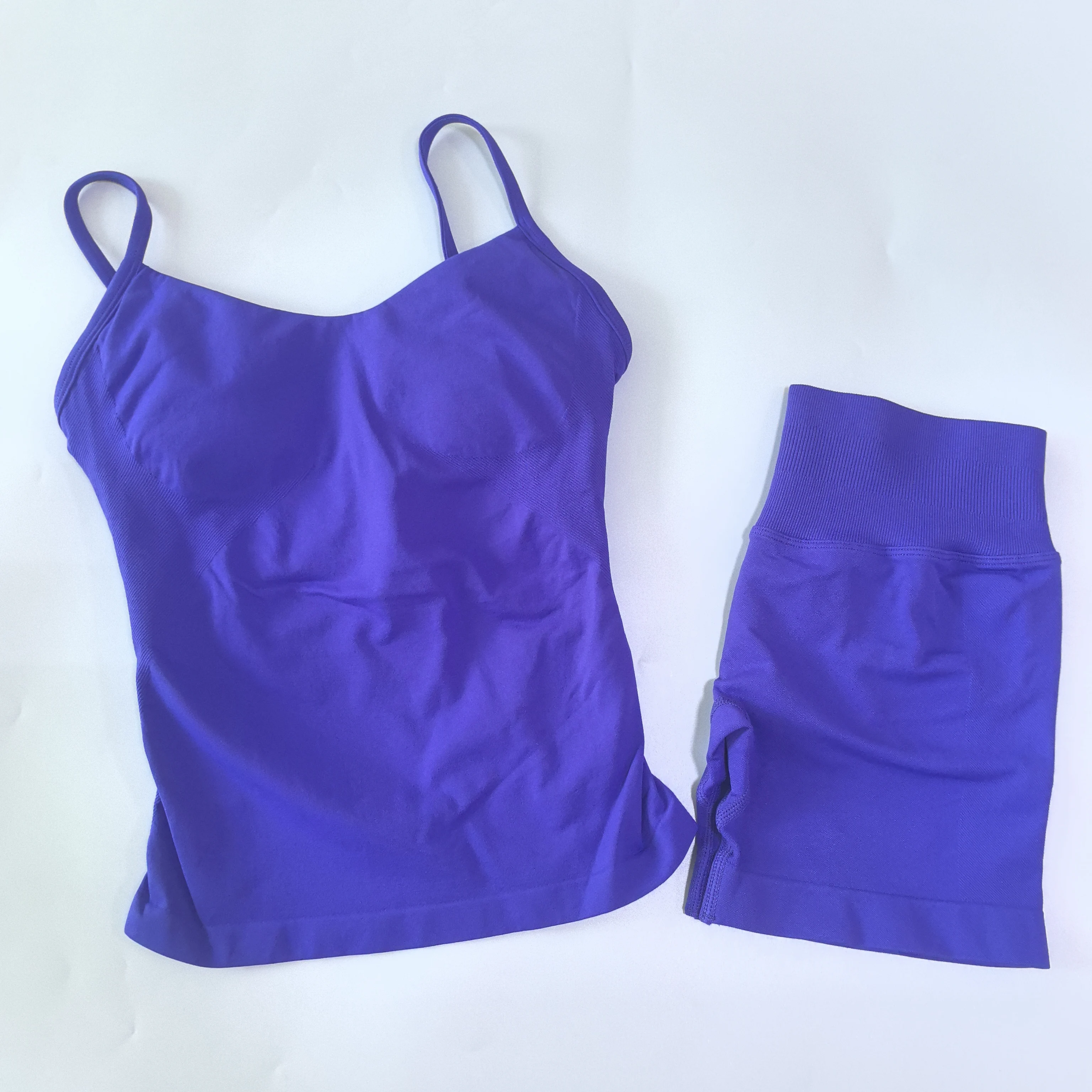 2-teiliges Fitness-Set für Damen, Sportbekleidung, Top mit Rundhalsausschnitt, Scrunch-Yoga-Shorts, rückenfreier Sport-BH, Fitnesskleidung, Yoga-Set, Outfits – Detail 11