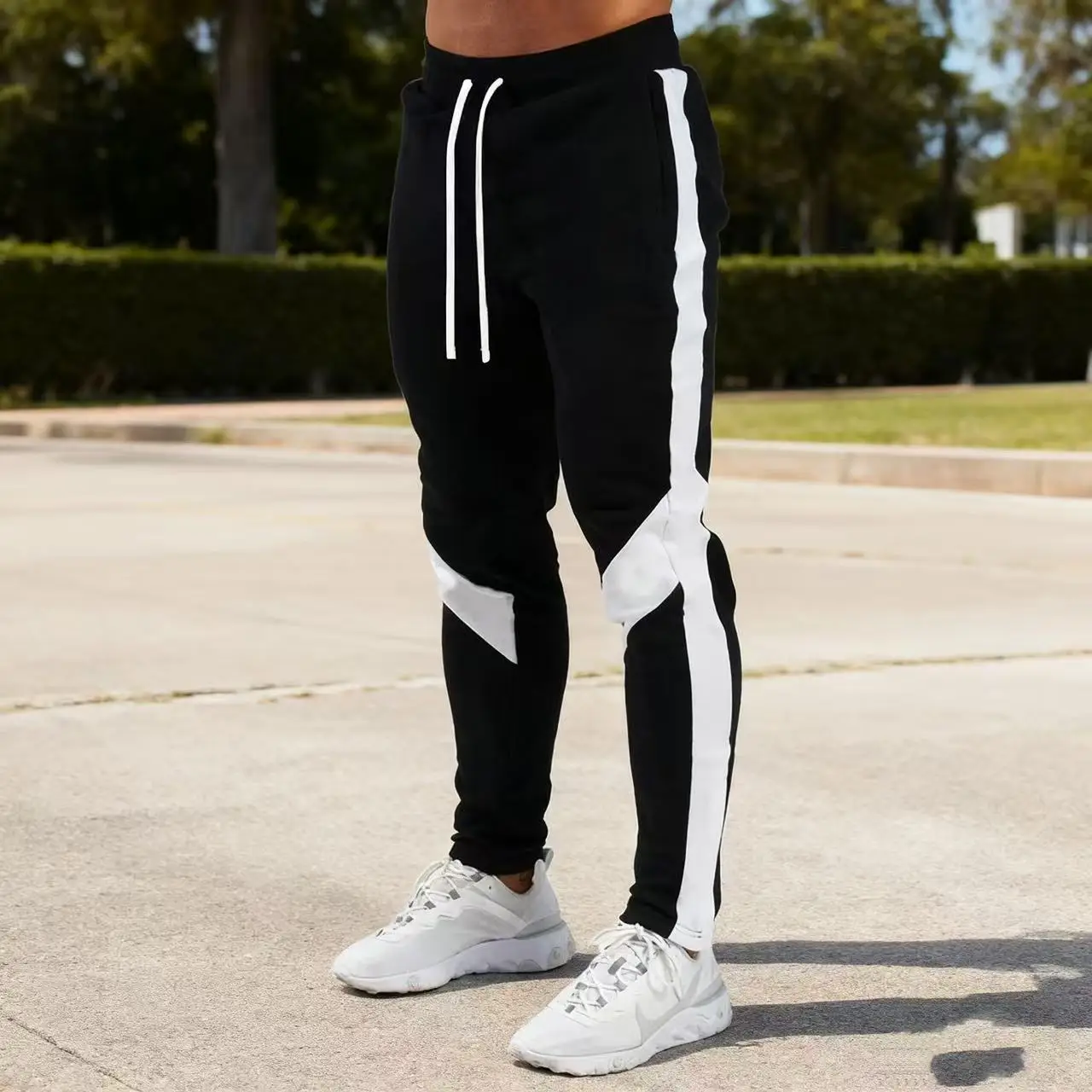 Thumbnail 2 - #39 Best Sports Bottoms to Buy In 2026