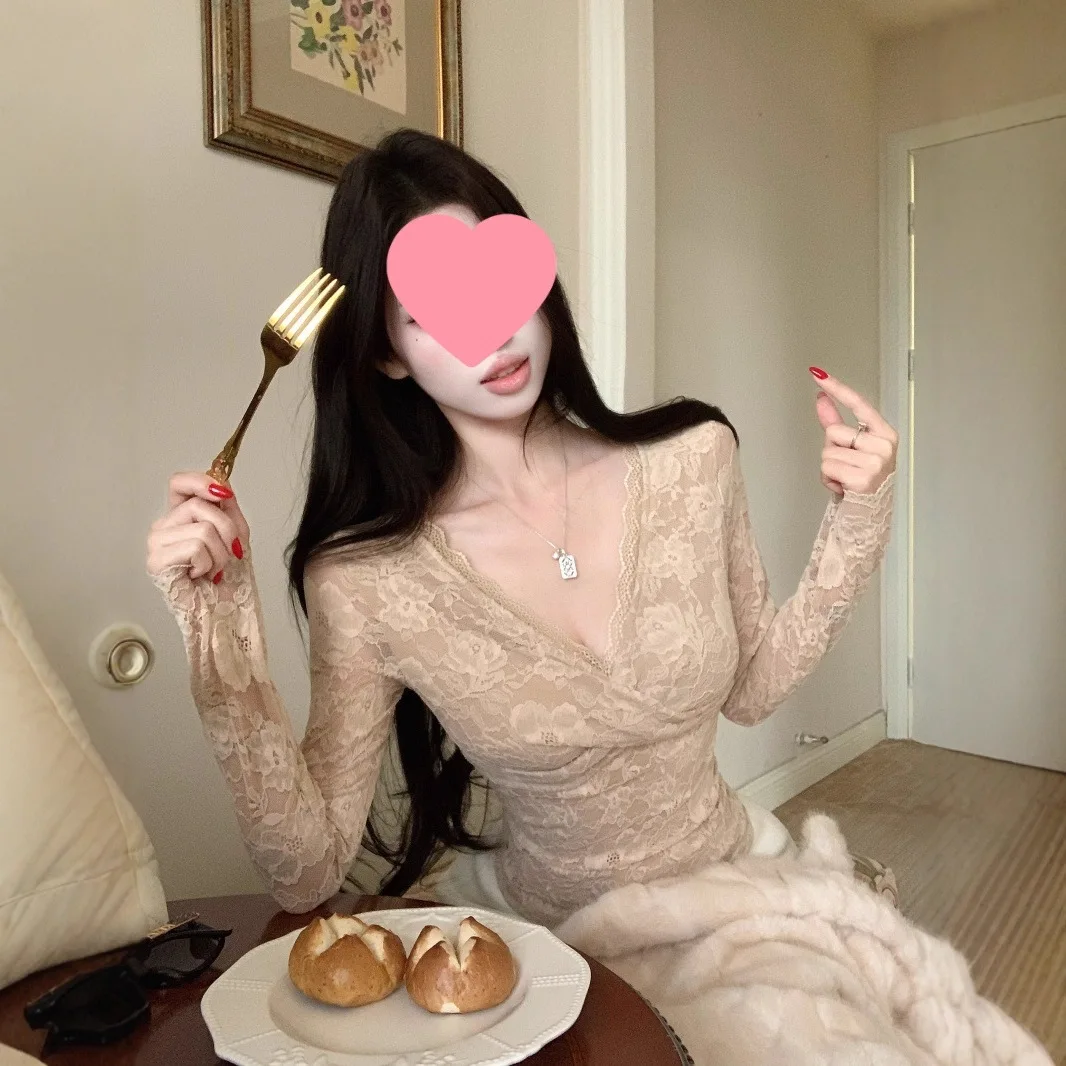 

Women's Base Layer 2026 Spring Autumn Long Sleeve T Shirt Sexy Cross V Neck Lace Slim Fit Waist Cinching Basic Crop Top