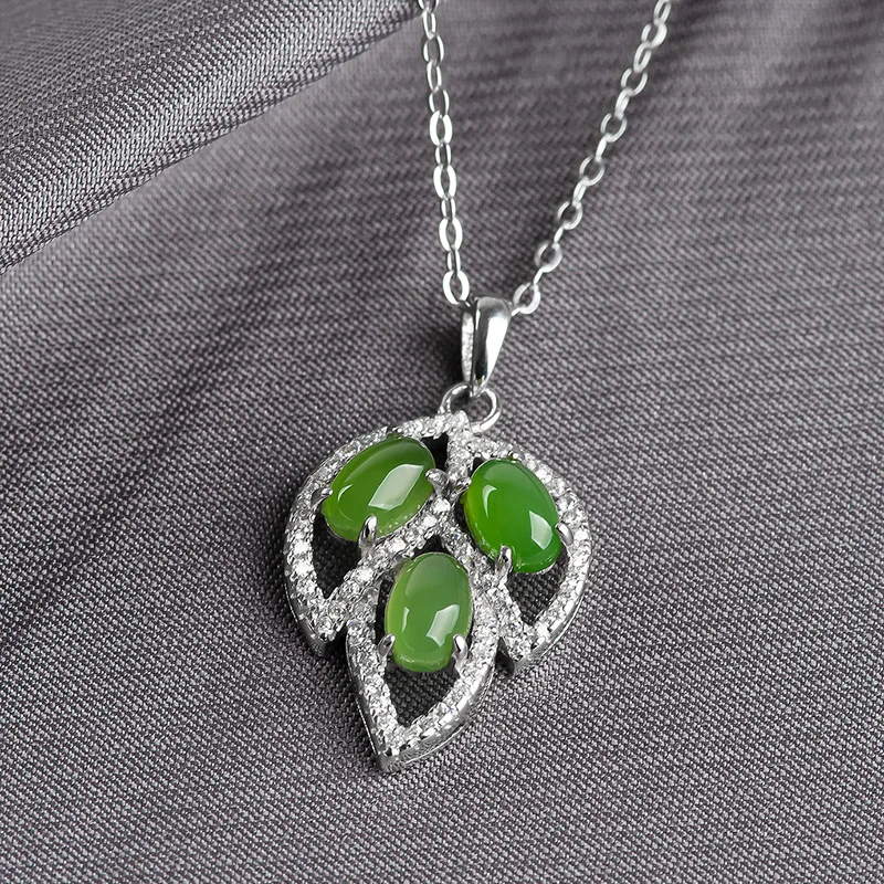 

Authentic natural high-grade spinach green old material Hotan Jade jasper leaves S925 silver jade necklace for men and women