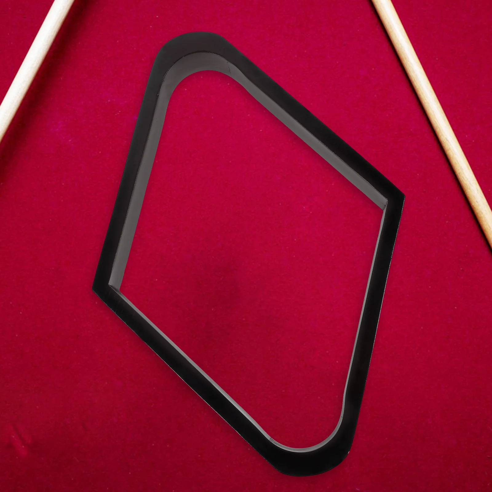 رف البلياردو الخشبي الفاخر، ملحق طاولة البلياردو المعين، حواف معززة بلمسة نهائية ناعمة تناسب الكرات القياسية، مثالية للبطولات