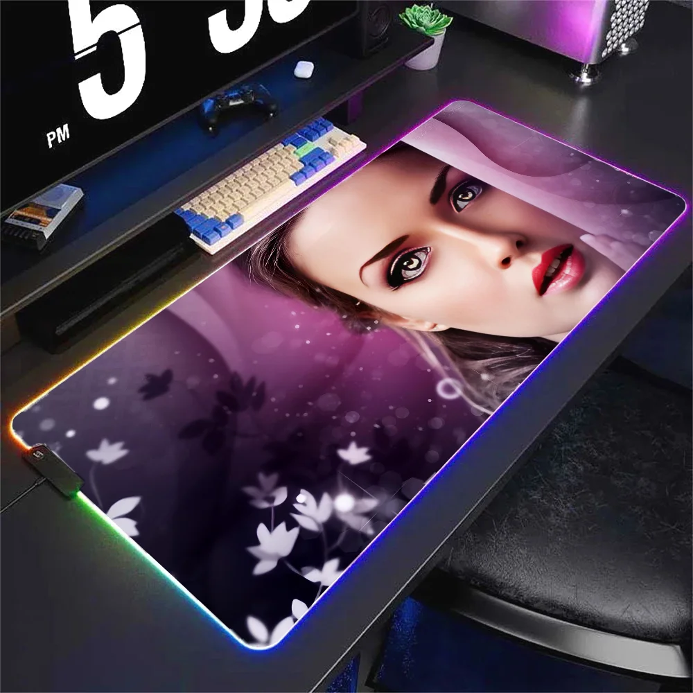 Beautiful Women face  Mousepad XXL RGB Gaming Mouse Pads HD Black Gamer Accessories Large LED