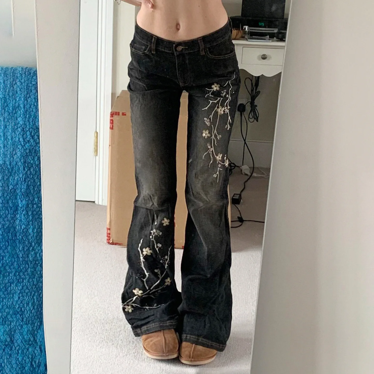 

Jeans Flare Pants Women Embroidery Boot Cut Low Waist Vintage Trousers Washed Female Distressed Denims Streetwear Floor Length