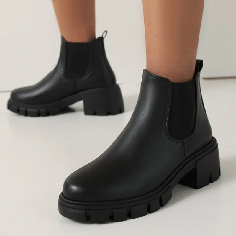 

Черные женские ботильоны, осень-зима 2024, короткие ботинки, красные туфли на низком каблуке, обувь для вечеринок, большой размер, брендовый дизайнер