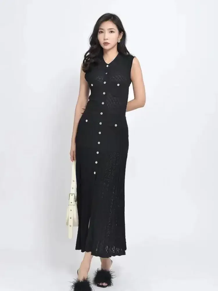 Women Green Elegant Slim Fashion Pleated Long Dresses Ladies 2025 Summer Black Sexy Sleeveless O-neck Single Breasted Knit Dress