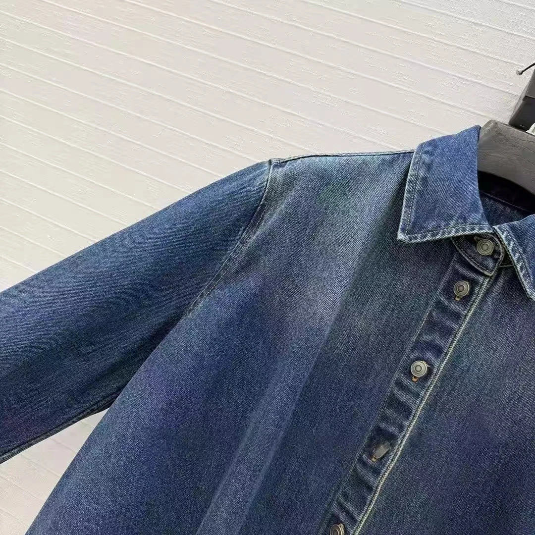 2026 New Autumn Fashion Washed Blue Denim Short Coat Women Lapel Long Sleeve Preppy Style A-line Loose Chic Vintage Jacket