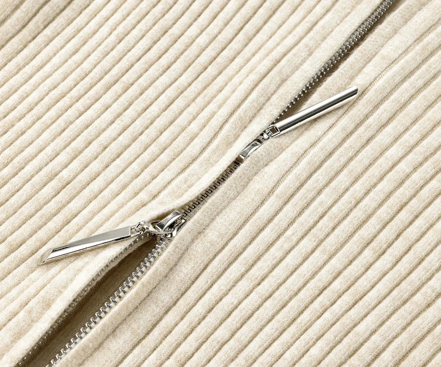 2026 Damen Herbst-Winter Strickjacke Vielseitiger Büro-Slim-Fit Schmeichelhafter Kurzer Reißverschluss-Pullover Koreanischer Langarm-Oberbekleidung – Detail 10