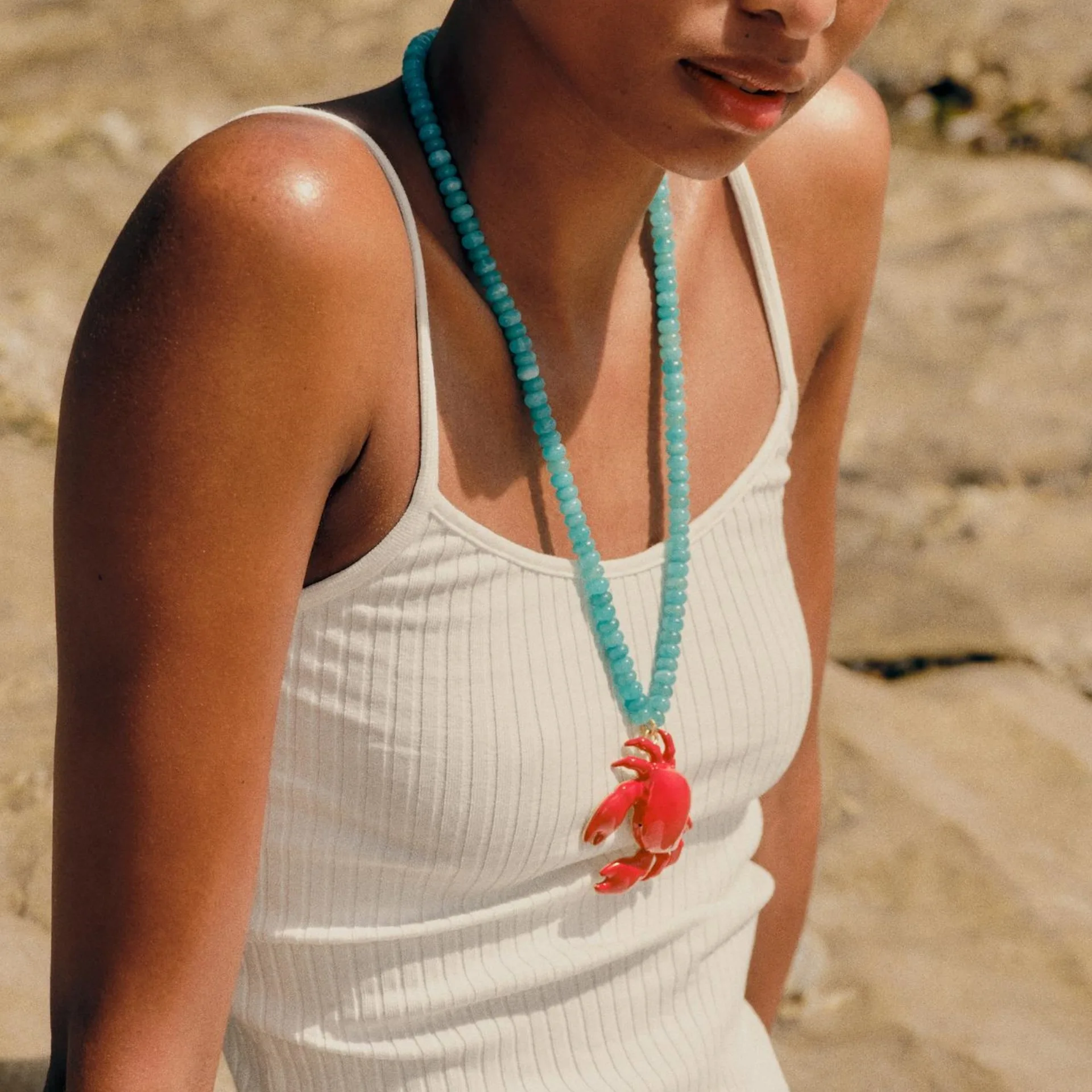

New Summer Simple Crab Shape Beaded Necklace European And American Style Vacation Beach Style Fashion Crab Necklace For Women