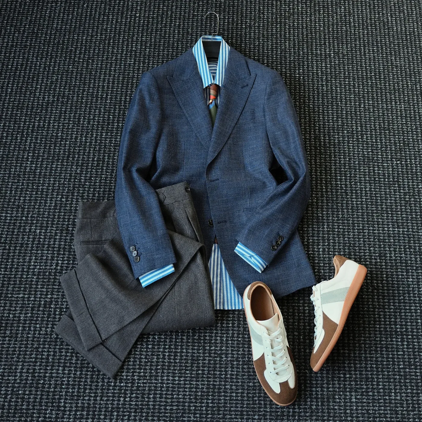

Four seasons, barge collar upstart barge collar suit men's high-end yuppie business banquet suit