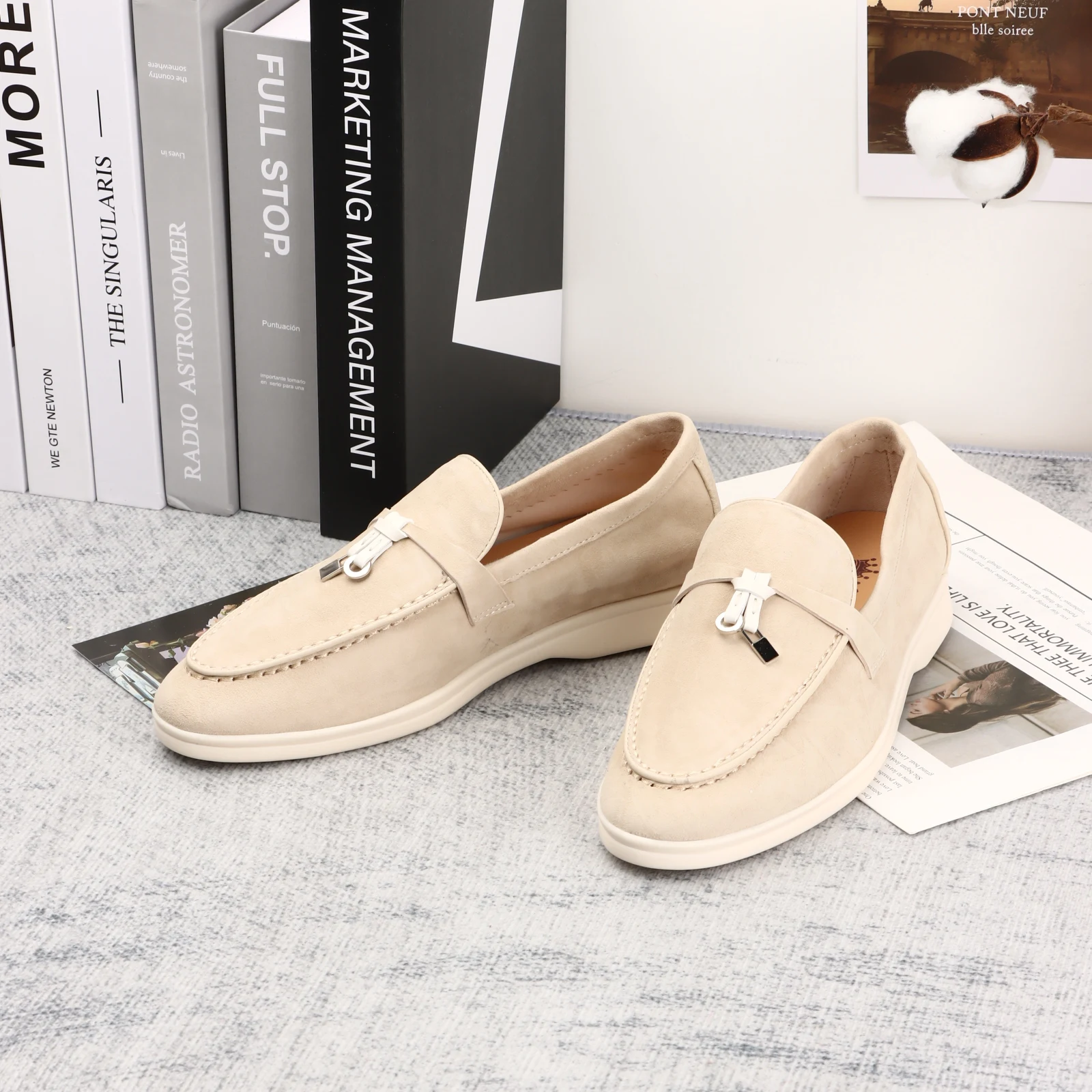 Logo Shoes For Women 2024 Suede Leather Loafers Casual Shoes Brand Mocasines Comfortable Walking Woman Shoes