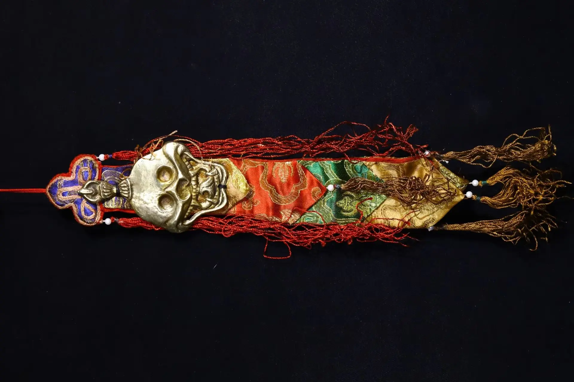 

20"Tibetan Temple Collection Old Bronze Cinnabar Skull Head Mask Prayer Flags Amulet Pendant hanging Screen Worship Hall