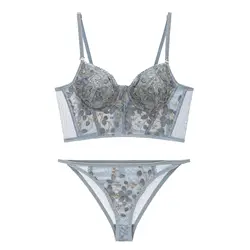 New Embroidery Lace Flowers French Women Underwear Steel Rubber Bone Push Up Bras Sexy Bralette Cute Lingerie  Sexy Body Shaping