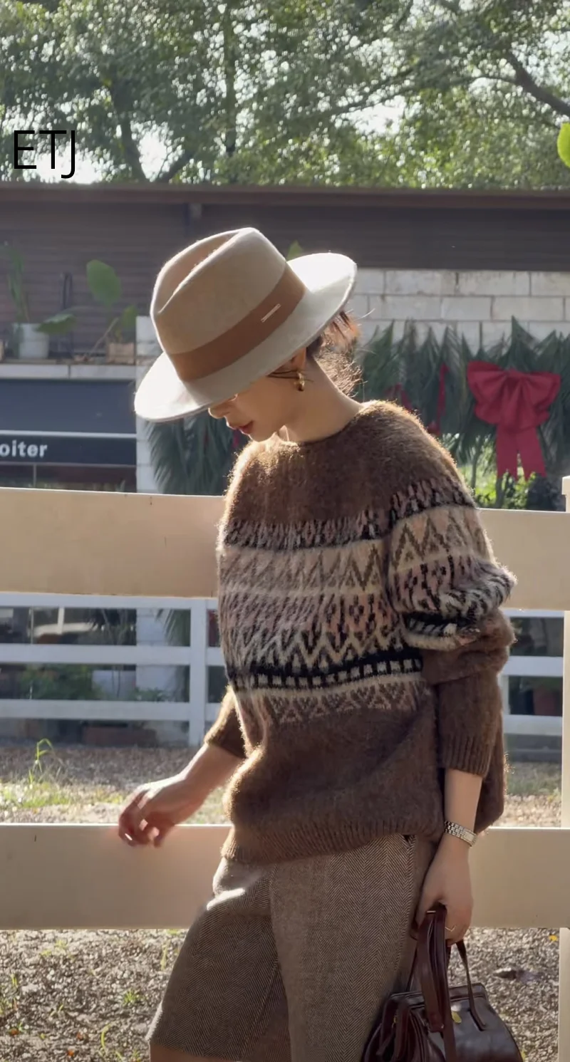 ETJ 2025 dames nieuwe elegante zachte ronde hals lange mouwen kleur effect jacquard gebreide warme losse versie van de trui