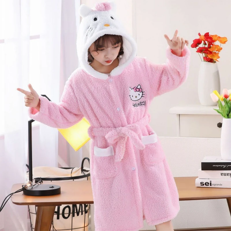 Miniso Hello Kitty Girls Nightgown Children Thicken Flannel Bathrobe Girls Coral Velvet Hooded Homewear Teenager Bath Robe Young