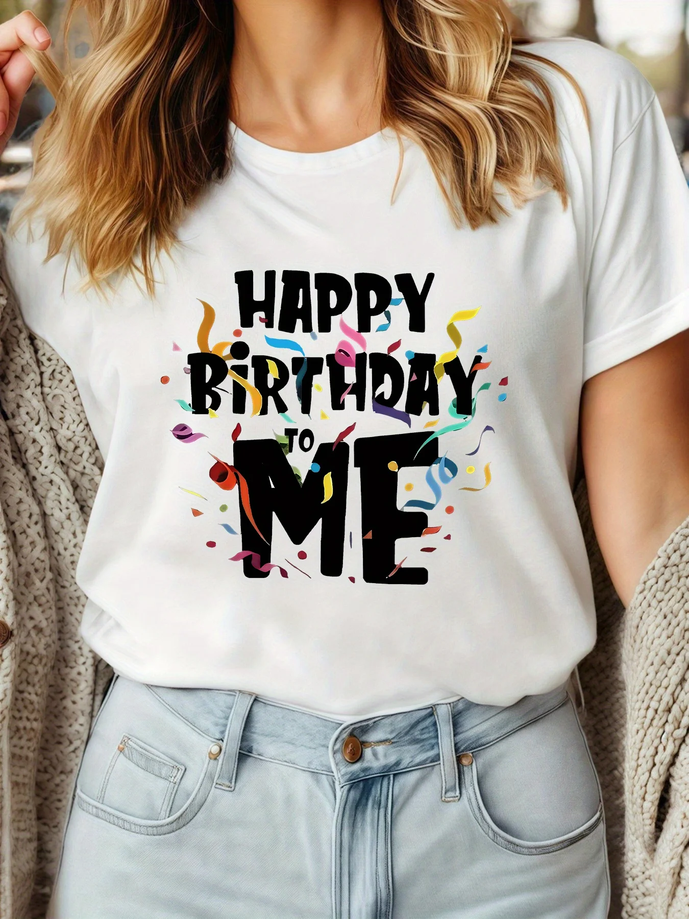 

Women's "HAPPY BIRTHDAY To ME" Graphic T-Shirt Black White Casual Streetwear Top with Confetti Design Round Neck Sleev